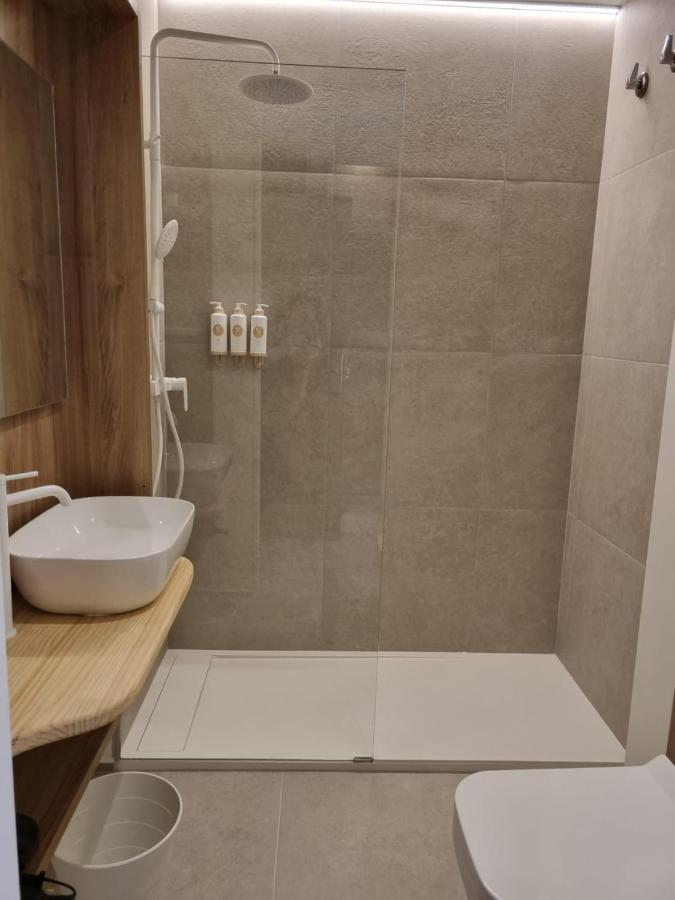 Reina Victoria Velazquez Aparthotel Alicante Exteriör bild